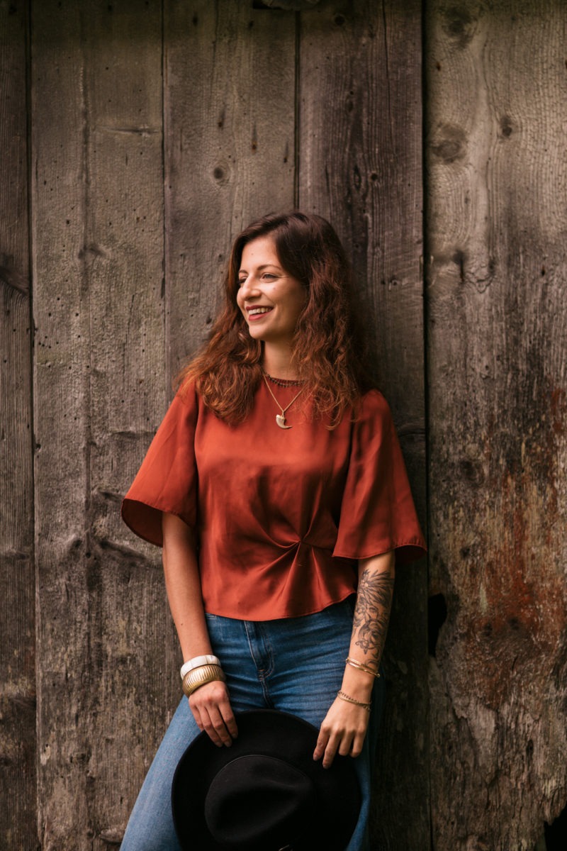 Emi makarof